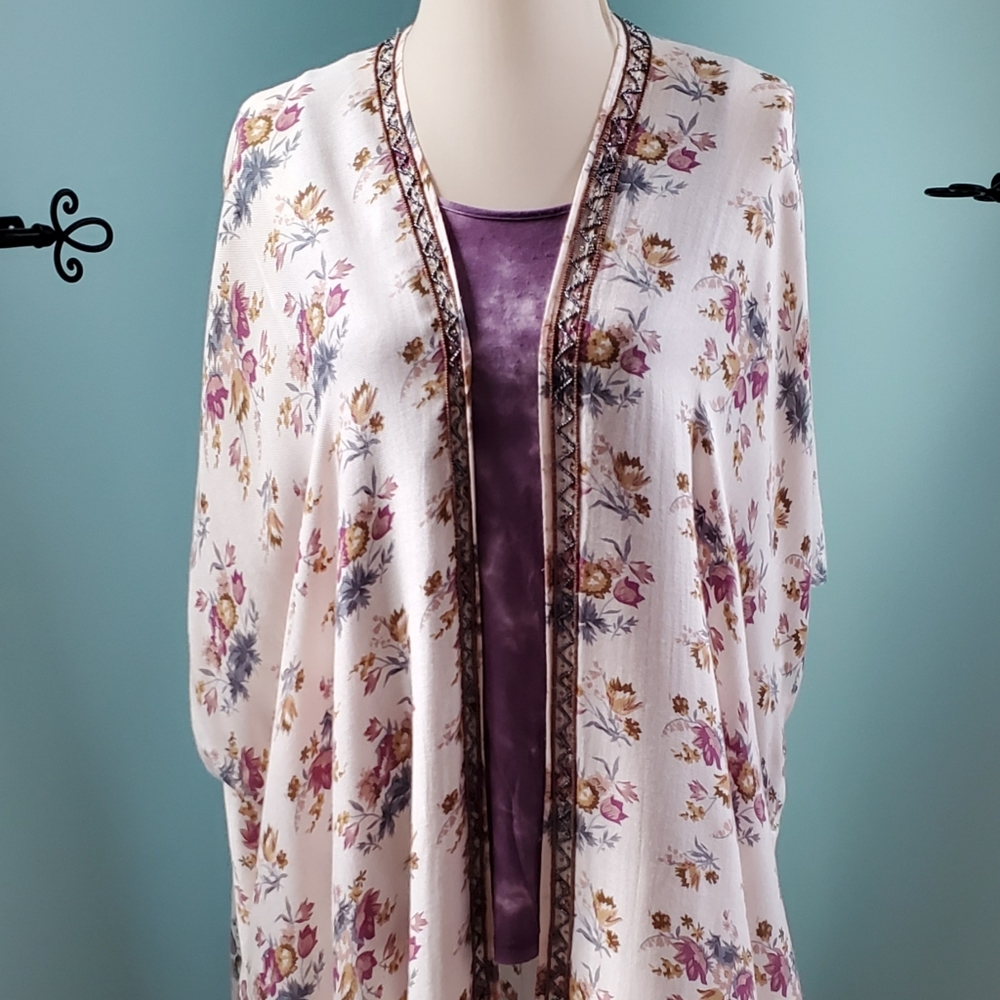 Floral Bohemian style duster with beading detail.